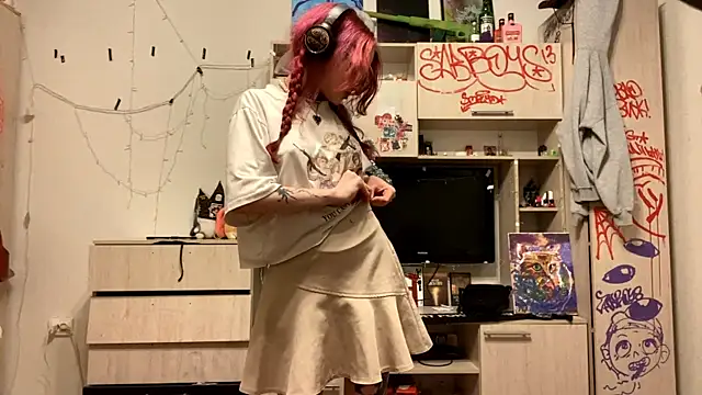 RedHeadCat online show from April 2026 11:24:01 PM