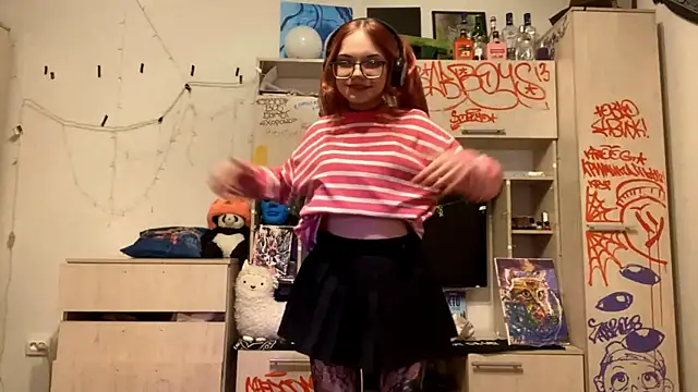 RedHeadCat online show from April 2026 10:12:02 PM