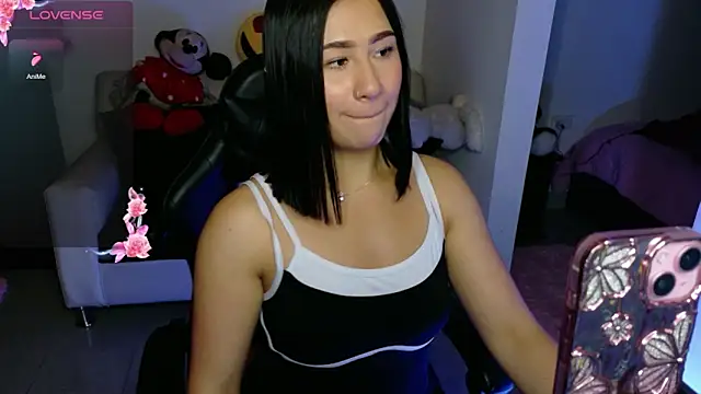 EvelynLeen  online show from May 2026 08:02:02 PM