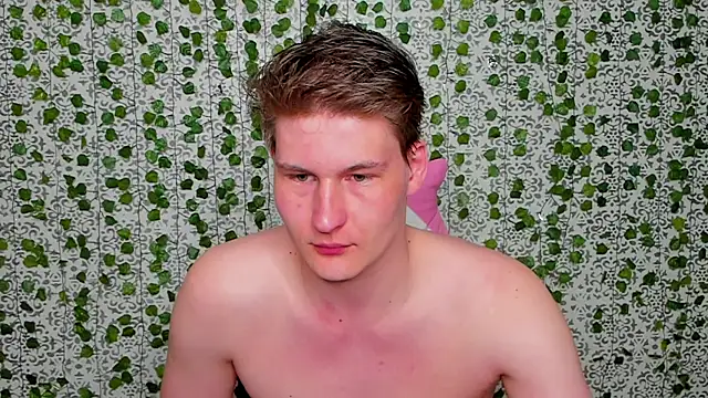 Snapshot of _Srifi_ chatting on April 2026 04:04:01 PM Srifi online show from April 2026 04:04:01 PM