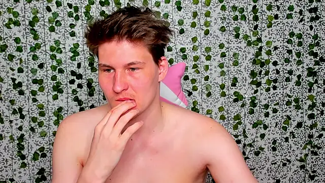 Snapshot of _Srifi_ chatting on April 2026 09:09:02 PM Srifi online show from April 2026 09:09:02 PM