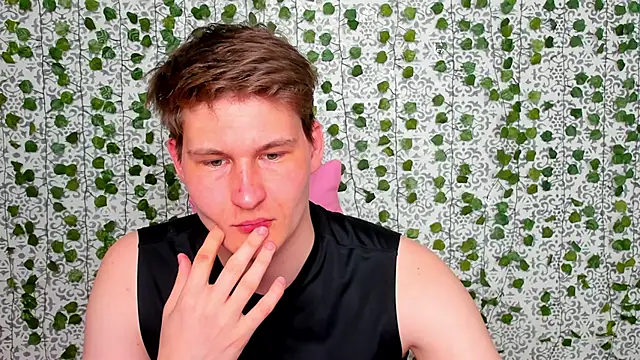 Snapshot of _Srifi_ chatting on April 2026 03:29:02 AM Srifi online show from April 2026 03:29:02 AM