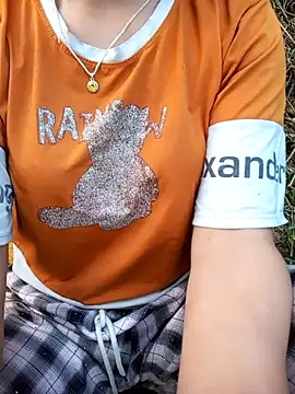 Snapshot of minachao121 chatting on April 2026 10:59:01 AM minachao121 online show from April 2026 10:59:01 AM