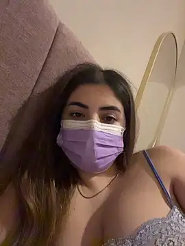 AnnieCartier online show from April 2026 09:20:02 PM
