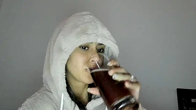 Snapshot of dream_party_4U chatting on June 2026 10:10:01 PM dream party 4U online show from June 2026 10:10:01 PM