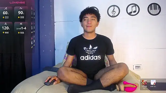 Snapshot of felipecams chatting on April 2026 06:20:02 AM felipecams online show from April 2026 06:20:02 AM