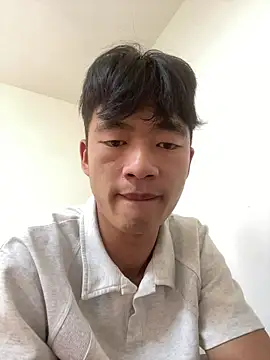 Snapshot of NV-1 chatting on April 2026 11:33:02 AM NV-1 online show from April 2026 11:33:02 AM