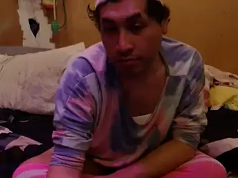 Snapshot of spiZZyToaT chatting on April 2026 03:40:02 AM spiZZyToaT online show from April 2026 03:40:02 AM