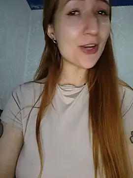 Snapshot of LeonaFox chatting on May 2026 04:46:01 PM LeonaFox online show from May 2026 04:46:01 PM