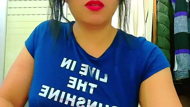 Snapshot of MojaditPussy chatting on April 2026 07:37:01 PM MojaditPussy online show from April 2026 07:37:01 PM