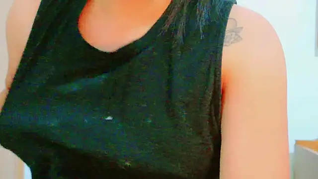 Snapshot of MojaditPussy chatting on April 2026 02:36:02 PM MojaditPussy online show from April 2026 02:36:02 PM