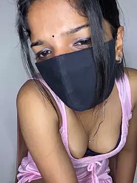 simran-cam online show from April 2026 08:09:02 PM