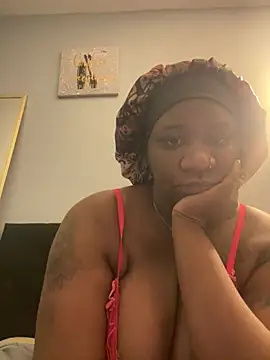 Snapshot of amberchill26 chatting on June 2026 04:44:01 PM amberchill26 online show from June 2026 04:44:01 PM