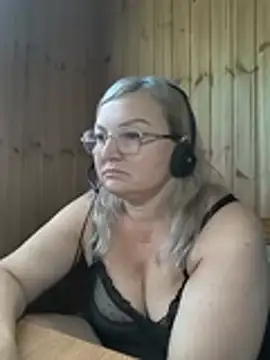 White-Chocolatte online show from June 2026 07:47:02 AM