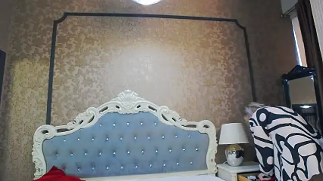 Ivy Quin online show from June 2026 04:30:02 AM