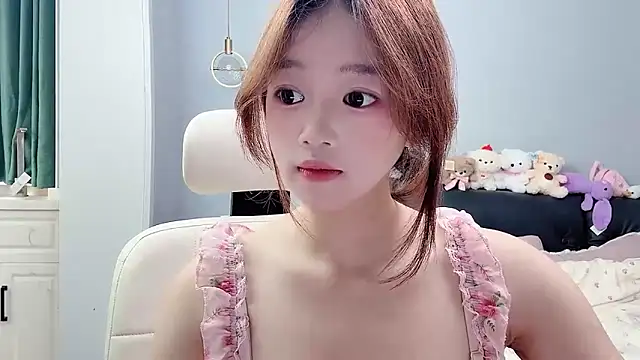 Lilababy00 online show from May 2026 05:23:01 AM