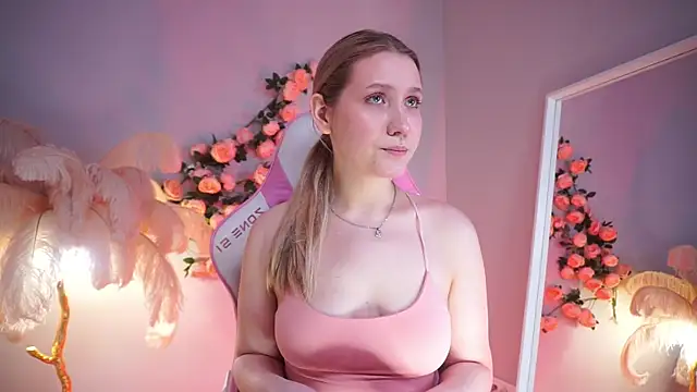Emilicious online show from May 2026 01:39:02 PM