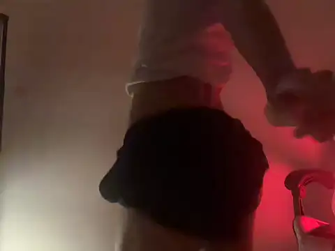 ojitosdegato online show from April 2026 02:11:02 AM