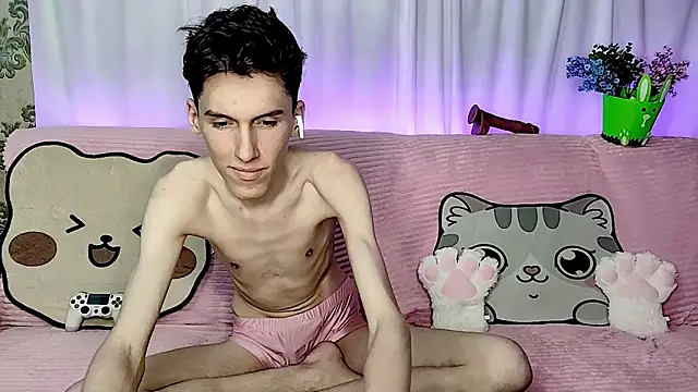 GoodBoyLuca online show from June 2026 12:00:02 AM