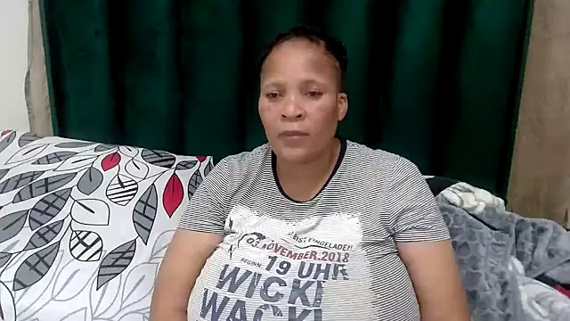 CaramelMelons78 online show from April 2026 09:34:01 PM