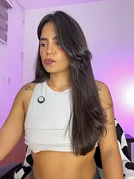 Snapshot of holaRosa chatting on July 2026 10:58:01 PM holaRosa online show from July 2026 10:58:01 PM