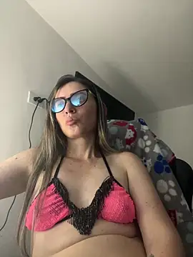 BellaTxM  online show from April 2026 02:04:02 AM