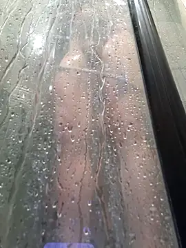 Snapshot of Dark_Silk_TV chatting on April 2026 06:01:02 PM Dark Silk TV online show from April 2026 06:01:02 PM