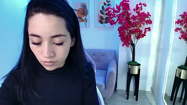 Snapshot of Rainy_doll chatting on June 2026 11:33:01 AM Rainy doll online show from June 2026 11:33:01 AM