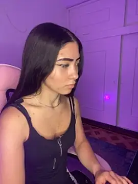 Snapshot of AMBERBUNNY_ chatting on April 2026 01:25:02 PM AMBERBUNNY online show from April 2026 01:25:02 PM