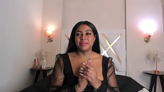 NatashaLuxy online show from June 2026 08:25:02 PM