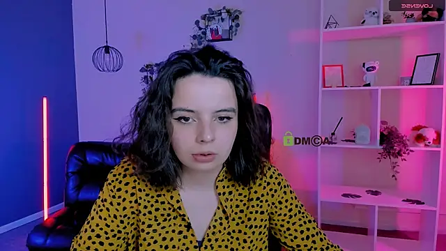 Snapshot of mia_mooon_ chatting on May 2026 08:52:01 AM mia mooon online show from May 2026 08:52:01 AM