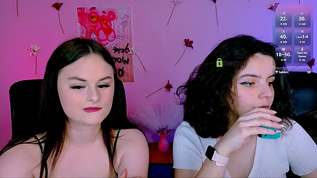 Snapshot of mia_mooon_ chatting on June 2026 10:07:01 AM mia mooon online show from June 2026 10:07:01 AM