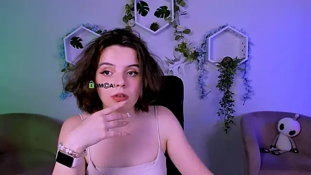 Snapshot of mia_mooon_ chatting on July 2026 11:03:01 AM mia mooon online show from July 2026 11:03:01 AM