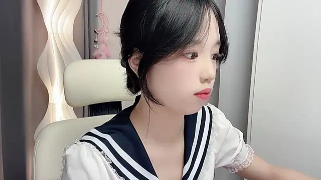 Xiaoqing00 online show from June 2026 05:39:01 AM