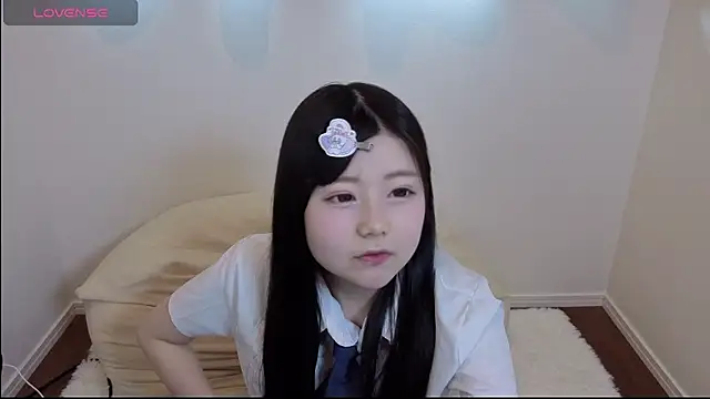 Snapshot of mimichan_niconico chatting on May 2026 06:42:02 AM mimichan niconico online show from May 2026 06:42:02 AM