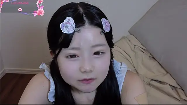 Snapshot of mimichan_niconico chatting on July 2026 02:26:01 PM mimichan niconico online show from July 2026 02:26:01 PM