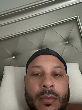 letsgetit30 online show from April 2026 12:50:02 PM