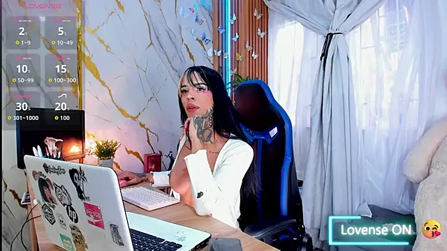 Dafne kee online show from July 2026 04:36:01 PM