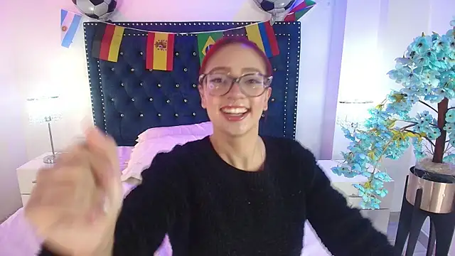 Amelie adams online show from July 2026 11:12:02 AM