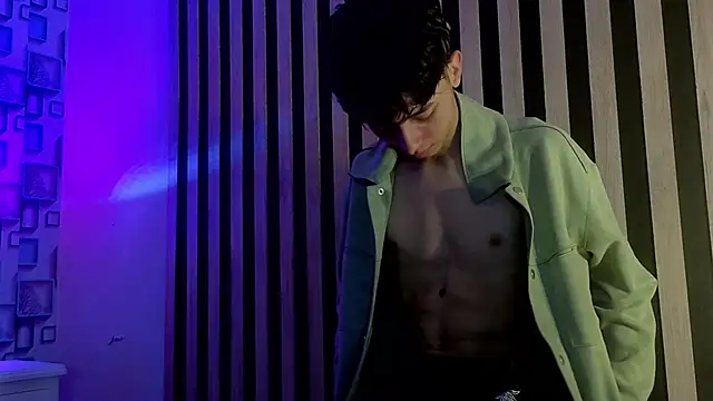 Twink Sebas7 online show from June 2026 12:21:02 PM