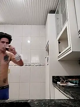 Snapshot of Bruno13travieso chatting on May 2026 03:17:02 PM Bruno13travieso online show from May 2026 03:17:02 PM