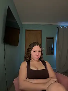 Snapshot of sophiiahot chatting on May 2026 01:05:02 PM sophiiahot online show from May 2026 01:05:02 PM