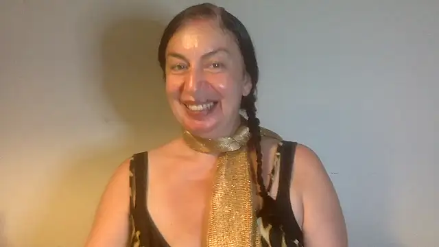 Lizzaa80 online show from July 2026 04:11:01 PM