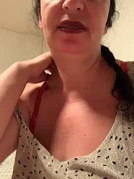 Lizzaa80 online show from July 2026 08:00:02 PM