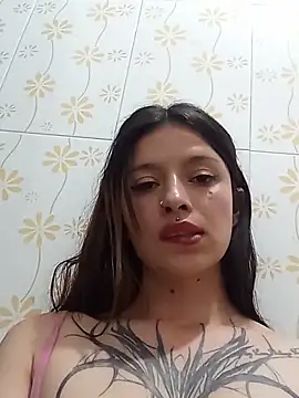 Lucia evans21 online show from May 2026 07:48:02 AM