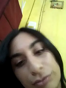 Perlizz 95 online show from April 2026 12:04:01 AM