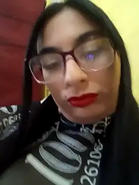 Perlizz 95 online show from April 2026 07:49:01 PM