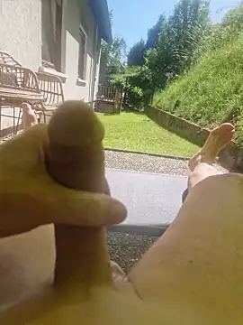Hotboy18x6 online show from May 2026 02:14:02 PM
