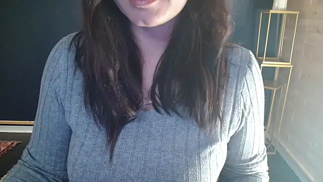 Snapshot of NicoleLove_ chatting on April 2026 06:41:01 AM NicoleLove online show from April 2026 06:41:01 AM