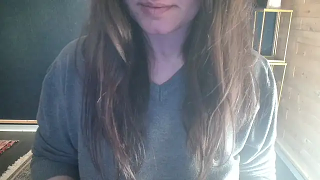 Snapshot of NicoleLove_ chatting on April 2026 07:17:02 AM NicoleLove online show from April 2026 07:17:02 AM